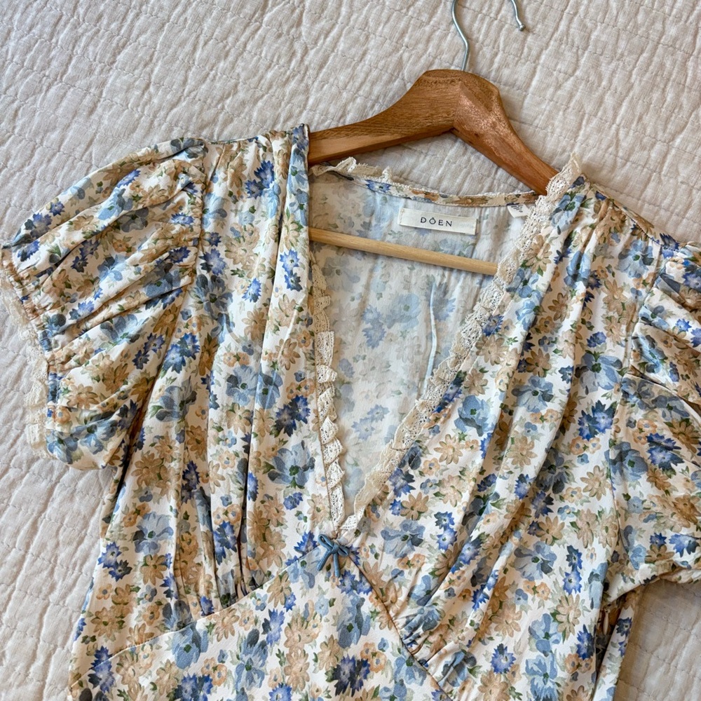 DOEN Bleu Wildflower
Thicket Silk Dress 💐 - Picture 8 of 8